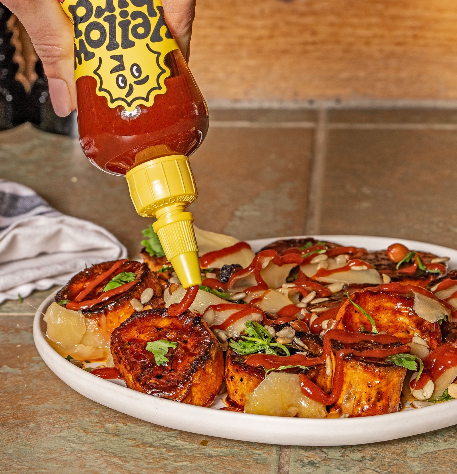 Sriracha Organic Hot Sauce J7